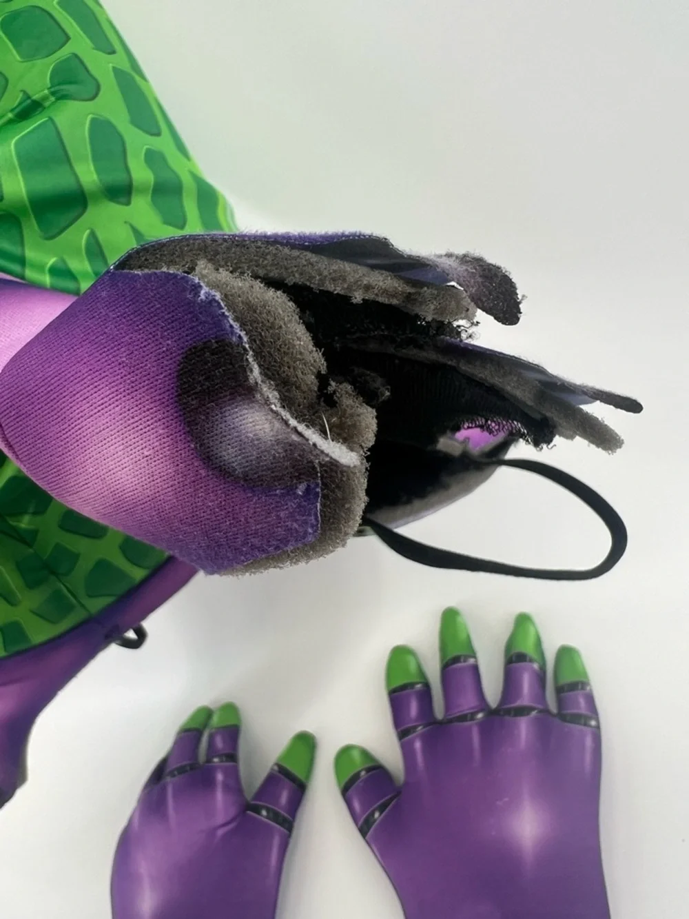 Five Nights at Freddy's Montgomery Gator Child's Costume Rubie's Medium 8-10 - Picture 5 of 13